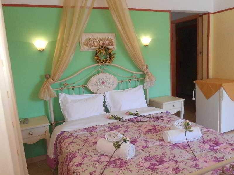 Pension Galazios Kolpos Патітірі Екстер'єр фото